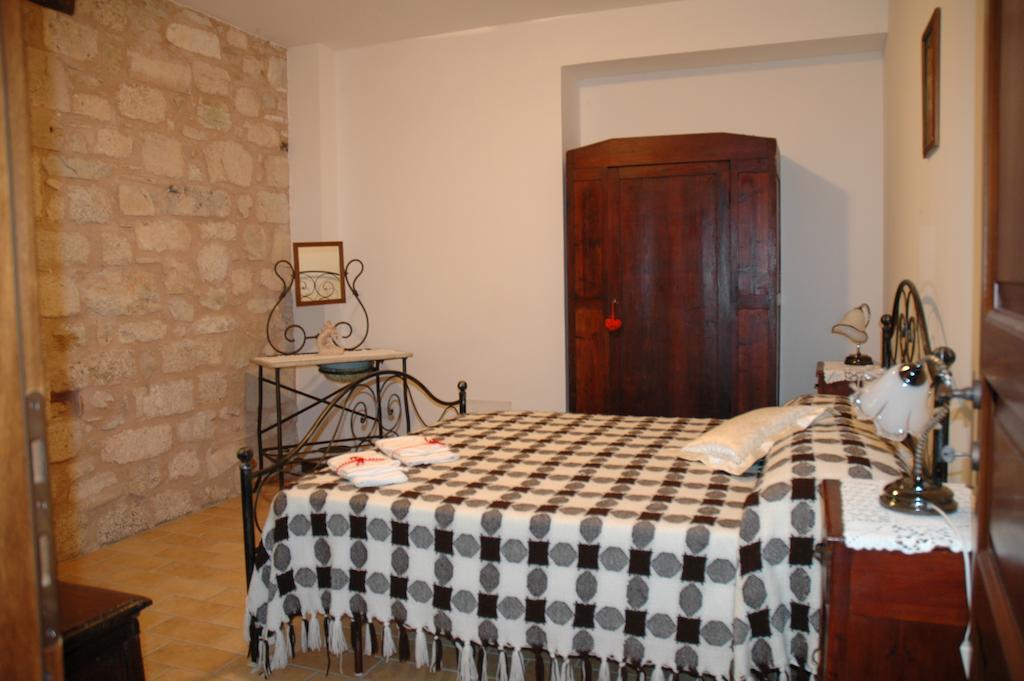 La Mola Maringalli Konuk evi Cascia Oda fotoğraf
